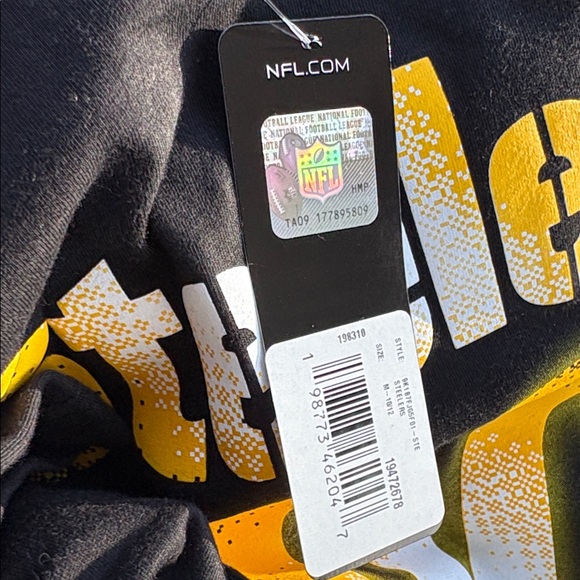 NFL Pittsburgh Steelers TJ Watt #90 Youth T-Shirt NWT Black Football Tee - Picture 3 of 4